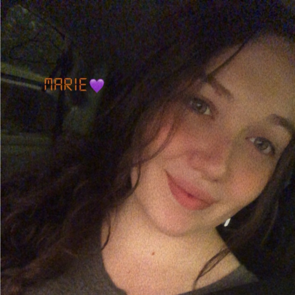 Meet your Posher, Marie